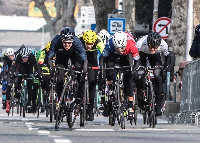 Daniel Auer (WSA Pushbikers), Sieger Dusan Rajovic (SLO, Adria Mobil), 3. Matthew Gibson (Condor JLT)  GP Izola  UCI 1.2