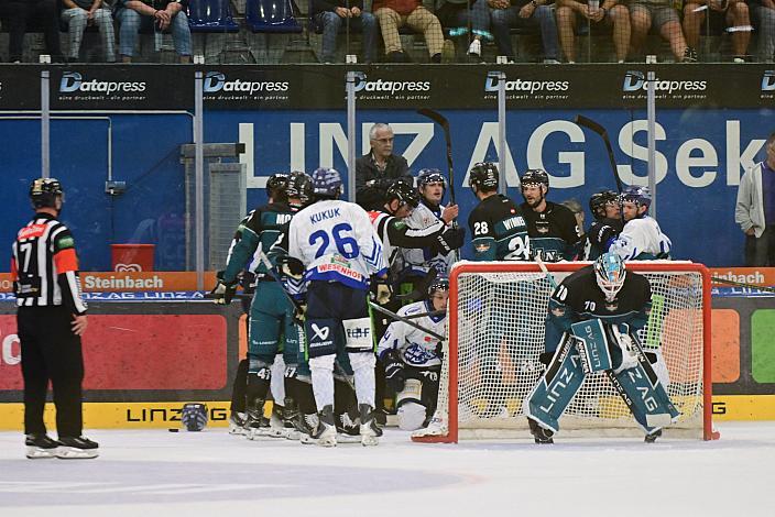 Testspiel Steinbach Black Wings Linz vs Straubing Tigers, Linz AG Eisarena 