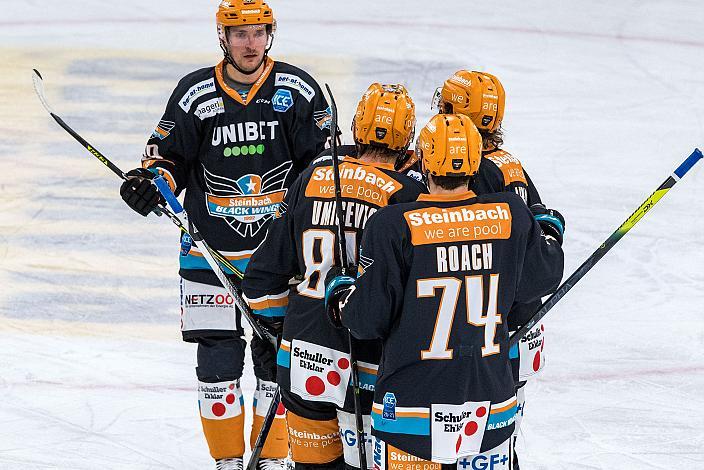 Linz feiert das Tor von Brian Lebler (Steinbach Black Wings 1992) Steinbach Black Wings 1992 vs HC TWK Innsbruck  , Eishockey, Bet at Home ICE Hockey League
