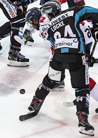 Corey Locke (EHC Liwest Black Wings Linz) und Greg Mauldin (KHL Medvescak Zagreb)  EHC Liwest Black Wings Linz vs EKHL Medvescak Zagreb