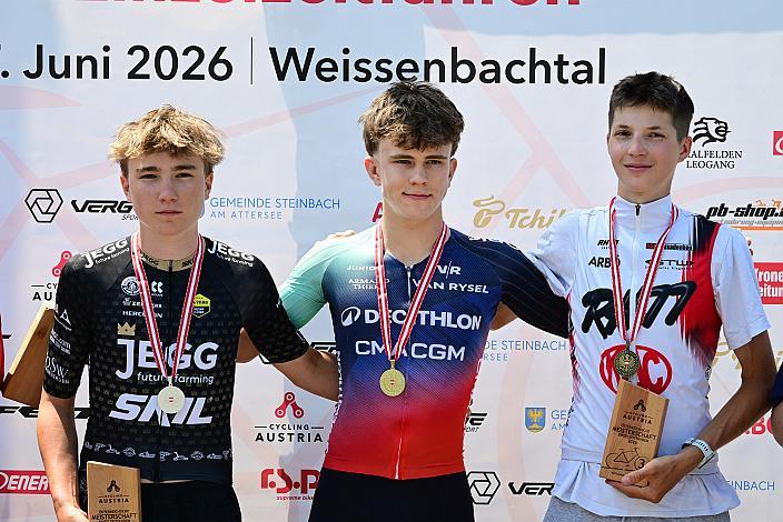 Podest Junioren, 1. WIESMAYR Niklas (AUT, Decathlon CMA CGM Junior Team), 2. Platz FRIEDL Ruben (AUT, JEGG-SKIL-DJR), 3. Platz LUDWICZEK Lorenz (AUT, EC Panaceo KAC), Österreich Staatsmeisterschaft, Einzel - Zeitfahren, ÖSTM EZF Weißenbachtal - OÖ