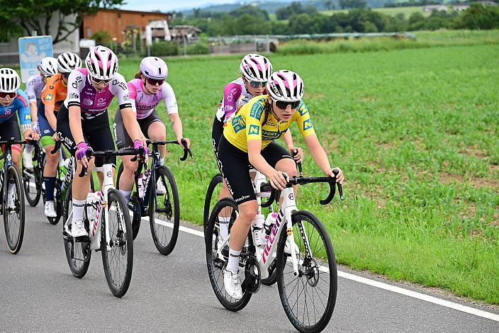 Im Gelben Trikot der Gesamtführenden Malwina Mul (POL, MAT Atom Deweloper Wroclaw), 07.06.2025 07.06.2025 Rad 2 Etappe Sportland NOE Kids Tour