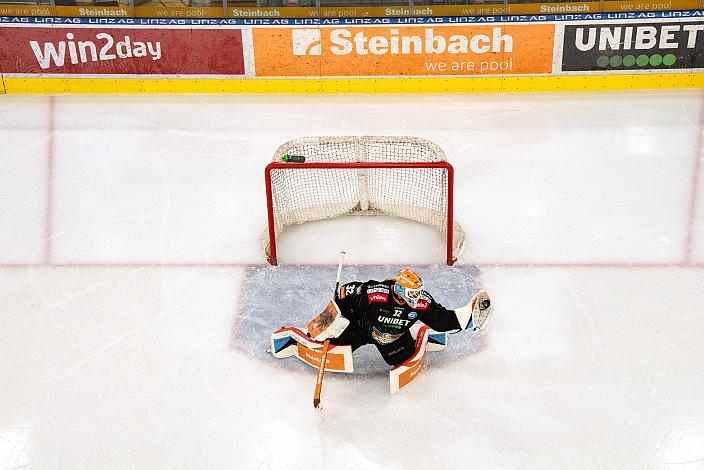 Tormann Rasmus Tirronen (Steinbach Black Wings Linz) Steinbach Black Wings Linz vs HCB Südtirol Alperia, Viertelfinale, 6. Runde ICE Hockey League, Linz AG Eisarena 