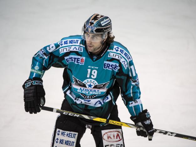 Joel Broda (EHC Liwest Black Wings Linz) EHC Liwest Black Wings Linz vs EC Red Bull Salzburg