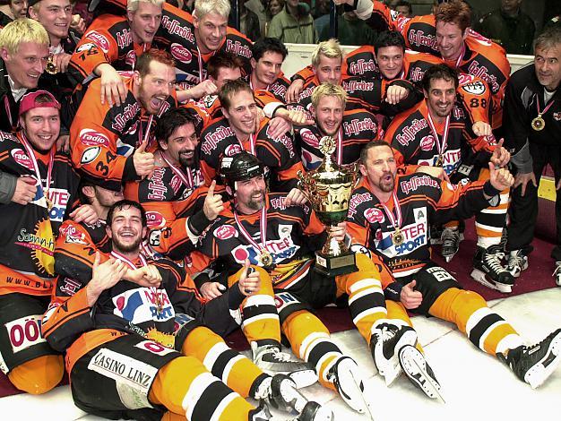 EHC Black Wings Linz ist Meister  