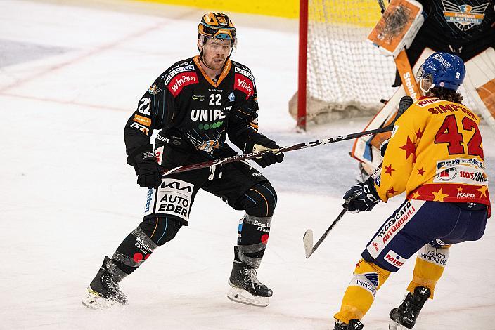 Matt Murphy (Steinbach Black Wings Linz), Mark Douglas Simpson (Migross Supermercati Asiago Hockey 1935)  Steinbach Black Wings Linz vs  - Migross Supermercati Asiago Hockey 1935, Runde 37, ICE Hockey League, Steinbach Black Wings Linz, Linz AG Eisarena 