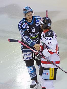 Philipp Lukas,  Linz und Jiri Beroun, Znaim, EHC Liwest Black Wings Linz vs HC Orli Znojmo, Pick Round