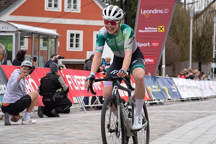 Katharina Fox (GER, MAXX-Solar Rose Woman Racing) Damen Elite, U23, Radliga, 62. Radsaison-Eröffnungsrennen Leonding, Oberösterreich 