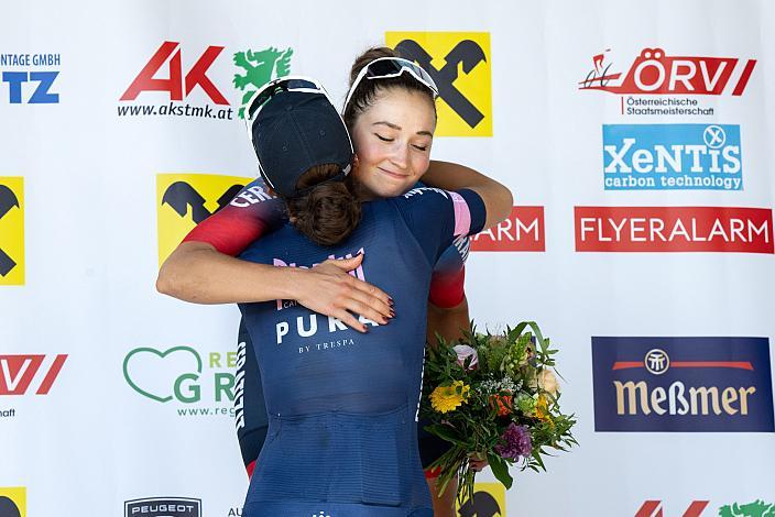 Siegerin und Strassenstaatsmeisterin Christina Schweinberger (AUT, Plantur-Pura), Kathrin Schweinberger (AUT, CERATIZIT - WNT Pro Cycling Team), Frauen Elite, U23, Österreichische Meisterschaft Strasse, ÖSTM Gratwein-Straßengel
