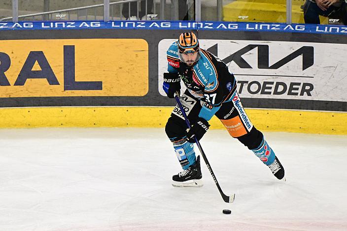 Andreas Kristler (Steinbach Black Wings Linz)  Win2Day ICE Hockey League,  Steinbach Black Wings Linz vs Moser Medical Graz 99ers,  Linz AG Eisarena 