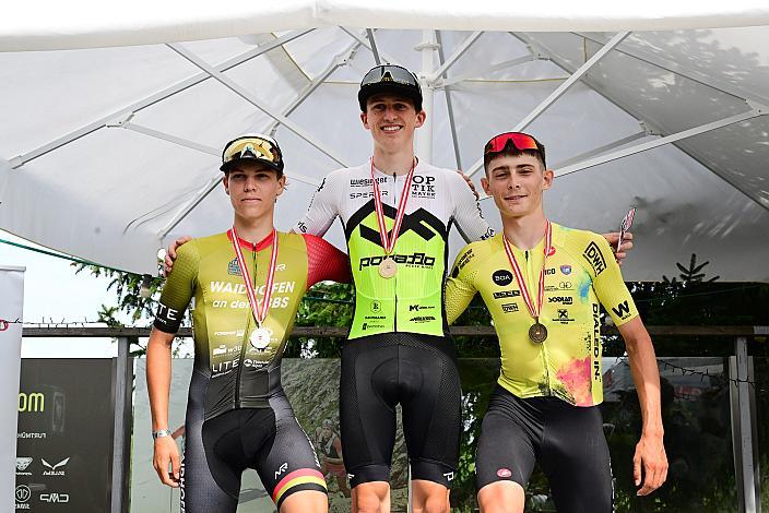 Podest Junioren 2. Platz Paul Dürauer (AUT, ASKÖ Waidhofen an der Ybbs), Sieger Michael Hettegger (AUT, Öberösterreich), 3. Platz Florian Schöfer (AUT), Herren Elite, U23, Road Cycling League Austria, Gaisbergrennen Salzburg