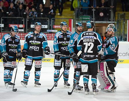 Spieler des Abends Kevin Moderer (EHC Liwest Black Wings Linz), EHC Liwest Black Wings Linz vs UPC Vienna Capitals, Platzierungsrunde