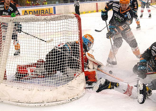 Tormann David Kickert (Steinbach Black Wings 1992), Gerd Kragl (Steinbach Black Wings 1992), Bratislava Capitals vs Steinbach Black Wings 1992, Auswärtsspiel statt in Bratislava in Linz, Eishockey, Bet at Home ICE Hockey League