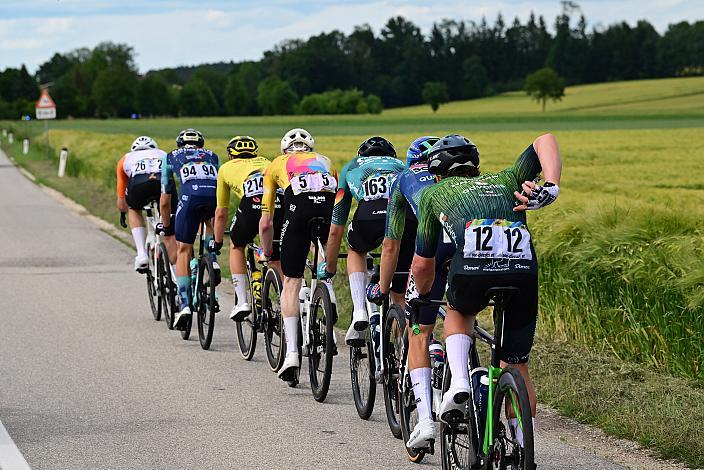 Die Ausreisser mit Colin Chris Stüssi (SUI, Team Vorarlberg), Erazem Valjavec (SLO, Soudal - Quickstep Devo Team), Maximilian Schmidbauer (AUT, Schwingshandl Intralogistics), Josef Dirnbauer (AUT, Hrinkow Advarics), Miguel Heidemann (GER, Rembe - rad-net), Balint Feldhofer (HUN, Bahrain Victorious Development Team), Ian Kings (GER, Team Visma - Lease a Bike Development Team), 3. Etappe Asten - Bad Schallerbach, Oberösterreich Rundfahrt
