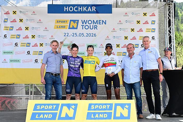 Podest Gesamt 2. Platz Rahel Aschwanden (SUI, Spar CTO Woman), Siegerin Lea Fuchs (SUI, Spar CTO Woman), 3. Platz  Monaliza Chneslasie (ERI, Canyon Sram), Ybbsitz - Hochkar, Sportland NÖ women tour