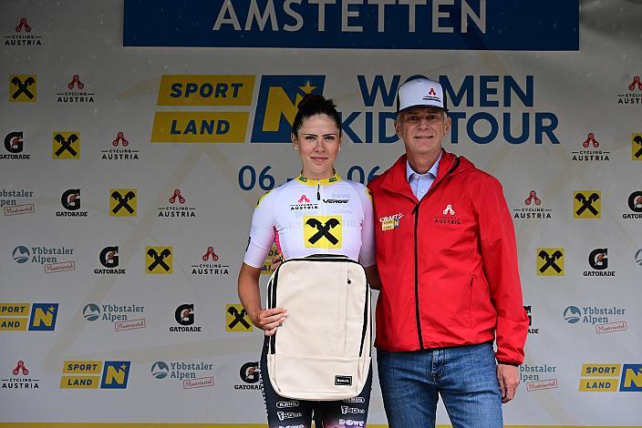 Im Trikot der Besten Nachwuchsfahrerin Magdalena Leis (GER, Team Mangertseder Bayern), Amstetten, 2 Etappe Sportland NOE Kids Tour