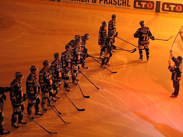 Das Team der Linzer (Liwest Black Wings Linz) und (Graz 99ers), EHC Liwest Black Wings Linz vs Graz 99ers, Zwischenrunde