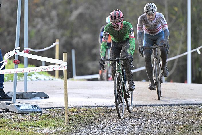 Daniel Federspiel (AUT, Team Felbermayr Simplon Wels), hinter Sieger Fabian Eder (GER, Heizomat Radteam), Radquerfeldein GP um das Sportzentrum Gunskirchen, Rad Cyclo Cross,