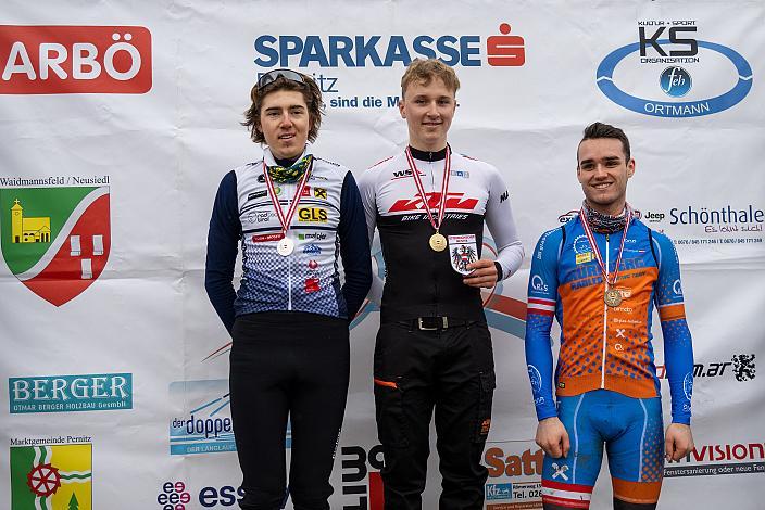 Herren U23 Podest v.l. 2. Platz Daniel Reiter (AUT, Union Raiffeisen Radteam Tirol), 1. Platz Lukas Hatz (AUT, KTM Factory MTB Team), 3. Platz Dominik Gassner (AUT, SV Kürnberg), Rad Cyclo Cross, ÖSTM/ÖM Querfeldein Quer durch das Stadion