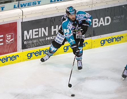 Dan DaSilva (EHC Liwest Black Wings Linz), EHC Liwest Black Wings Linz vs HC Orli Znojmo