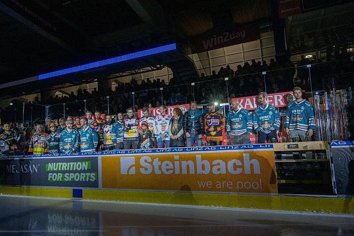 Black Wings Legenden beim Spiel Steinbach Black Wings Linz vs EC ID Wärmepumpen VSV, 47. Runde, Retro Night, ICE Hockey League, Steinbach Black Wings Linz, Linz AG Eisarena