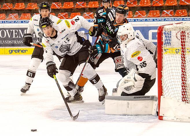 Olivier Magnan (Dornbirn Bulldogs), Juha-Pekka Hytönen (Steinbach Black Wings 1992), Tormann Oskar Östlund (Dornbirn Bulldogs), Black Wings Linz vs Dornbirn Bulldogs , Eishockey, Bet at Home ICE Hockey League