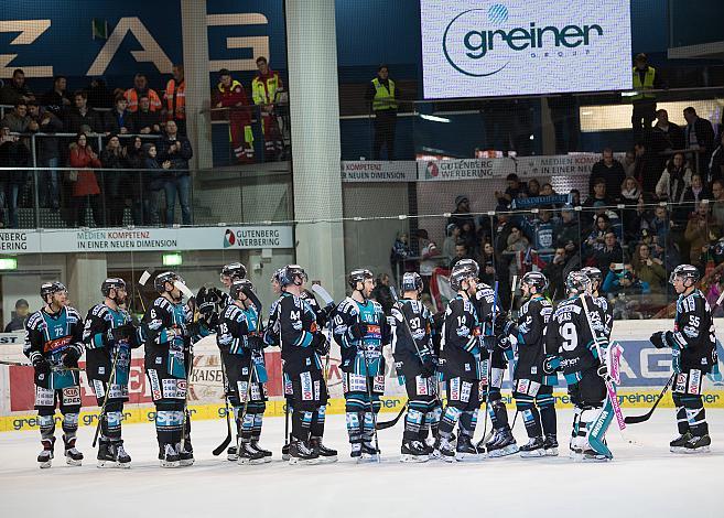 Limz feiert den Heimsieg, EHC Liwest Black Wings Linz vs Fehervar AV 19