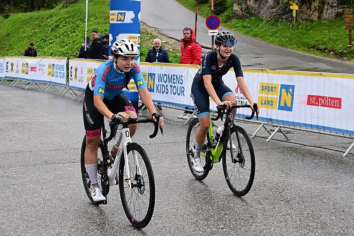 Elisa Winter (AUT, Union Raiffeisen Radteam Tirol) im Trikot der Besten Österreicherin, Frederike Asfeldt (DEN)  02.06.2024. 4. Etappe, Waidhofen an der Ybbs. - Hochkar,  Sportland NOE WOMENS  KIDS Tour