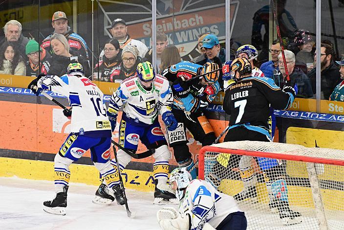 Sean Collins (Steinbach Black Wings Linz), Brian Lebler (Steinbach Black Wings Linz), Philipp Lindner (EC iDM Wärmepumpen VSV), Win2Day ICE Hockey League,  Steinbach Black Wings Linz vs EC iDM Wärmepumpen VSV,  Linz AG Eisarena 