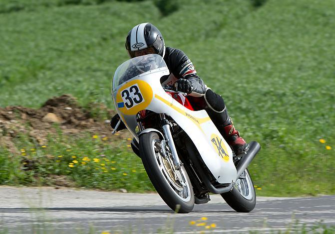 #045 Andreas Putz, AUT, Honda CB 450 RC