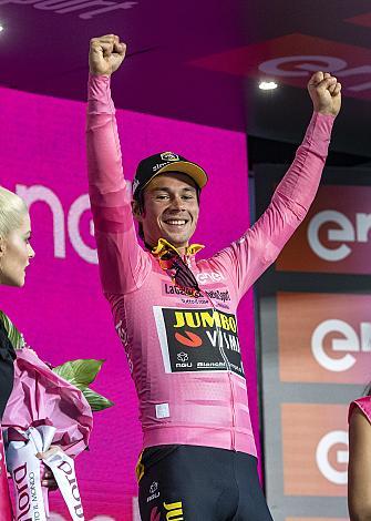 Primoz Roglic (SLO, Team Jumbo-Visma)  im Rosa Trikot, Maglia Rosa, Giro, Giro d Italia, Bologna