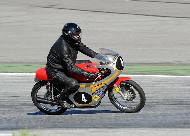 #4 Manfred Koessler, AUT, Honda CB 125 