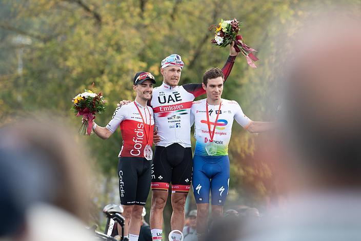 Sieger Matteo Trentin (ITA, UAE Team Emirates), 2. Platz Remy Rochas (FRA, Cofidis), 3. Platz Matteo Vercher (FRA, TotalEnergies),  Giro del Veneto UCI 1.1, Padova - Vicenza
