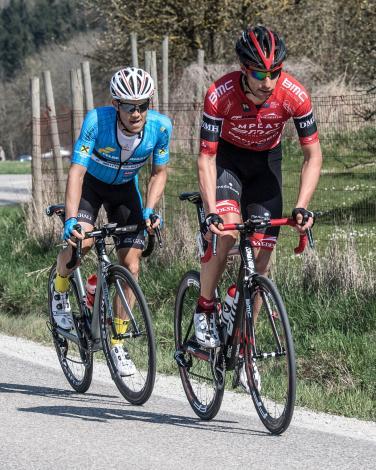 Matej Mugerli (SLO, Team Amplatz - BMC) und Riccardo Zoidl (AUT, Team Felbermayr Simplon Wels) am Mistelbacher Berg 