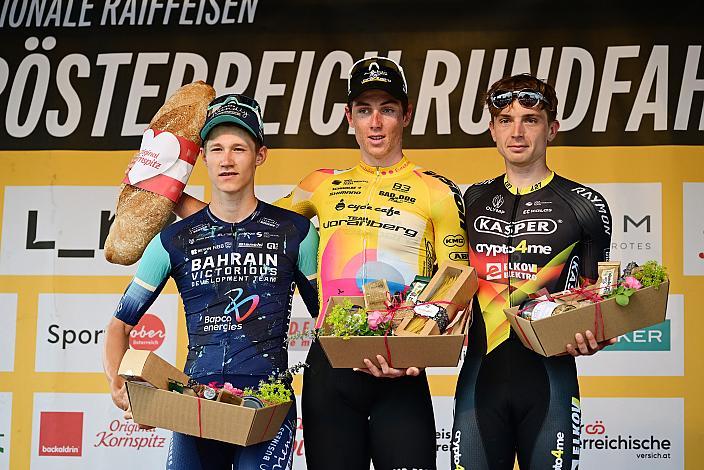 2. Platz Valentin Hofer (AUT, Bahrain Victorious Development Team), Sieger Kilian Feurstein (AUT, Team Vorarlberg), 3. Platz Michael Boros (CZE, KASPER CRYPTO4ME) 3. Etappe Asten - Bad Schallerbach, Oberösterreich Rundfahrt