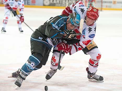 #12 Chad Rau, Linz und Marcus Olsson, Innsbruck,  HC TWK Innsbruck vs. EHC Liwest Black Wings Linz Testspiel, Haiefest