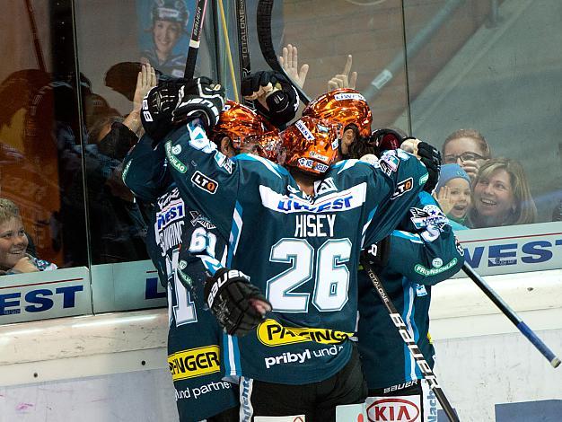 Linz feiert, EHC Liwest Black Wings Linz vs EC Red Bull Salzburg