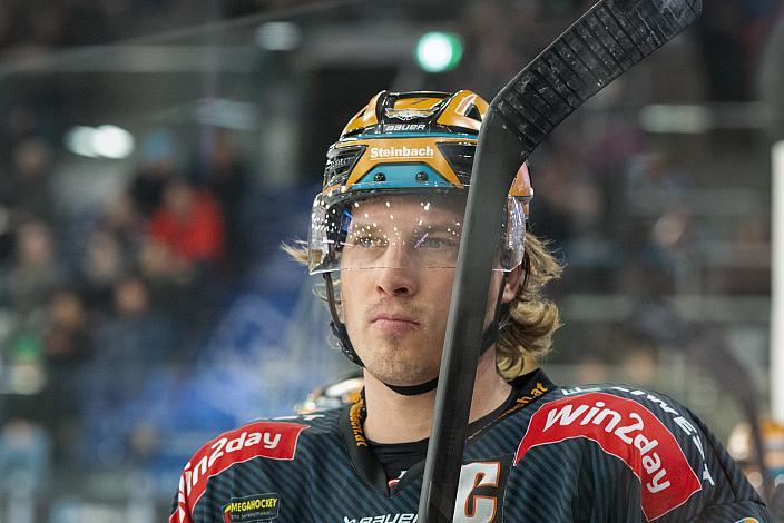 Brian Lebler (Steinbach Black Wings Linz) Steinbach Black Wings Linz vs Bemer Pioneers Vorarlberg, Linz AG Eisarena
