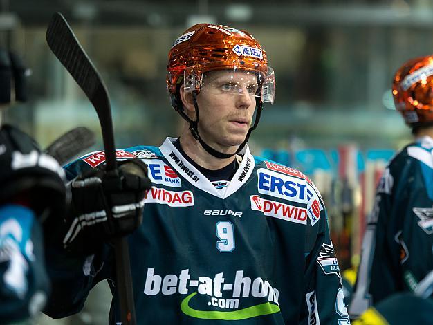 Jason Ulmer, Linz EHC Liwest Black Wings Linz vs UPC Vienna Capitals