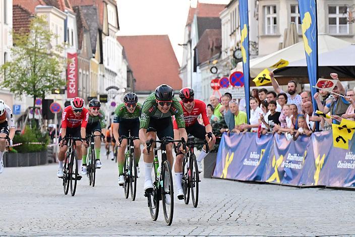 Loic Bettendorff (LUX, Hrinkow Advarics) gewinnt in Steyr, 27. Int. ASVÖ - HRINKOW City Kriterium Steyr, Herren Elite, ÖRV, Radsport, Mountainbike, ELITE Rennrad