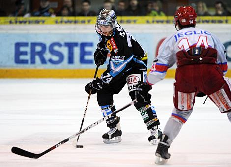 Daniel Oberkofler, Liwest Black Wings Linz vs. HK Acroni Jesenice