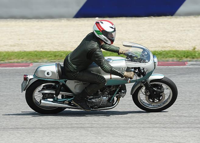Johann Burger, Ducati, Historische Parade