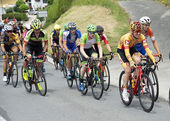 Dominik Hrinkow (AUT, Hrinkow Advarics Cycleang Team) im Feld im Anstieg Sandner Linde, 3. Etappe Traun - Ternberg, Radsport 10. Int. OOE Rundfahrt  