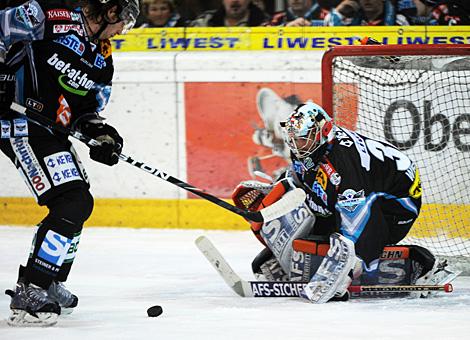 Alex Westlund, Liwest Black Wings Linz vs. HK Acroni Jesenice