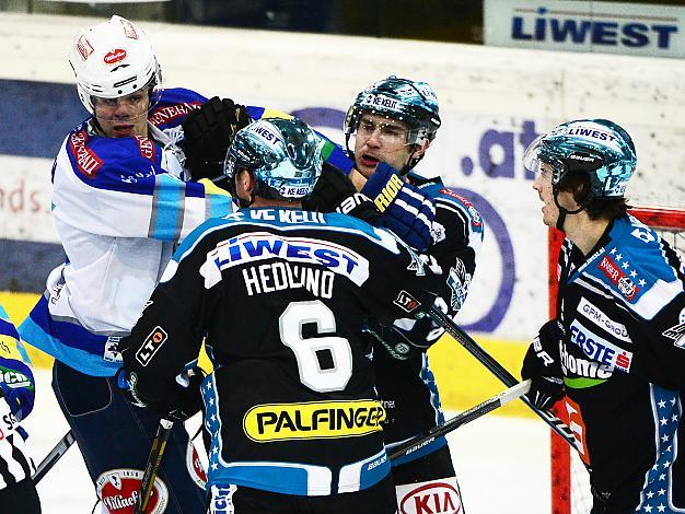 Andy Hedlund und Mike Ouellette (Liwest Black Wings Linz) und Mario Altmann (EC VSV), EHC Liwest Black Wings Linz vs EC VSV, Play-Offs, Viertelfinale 