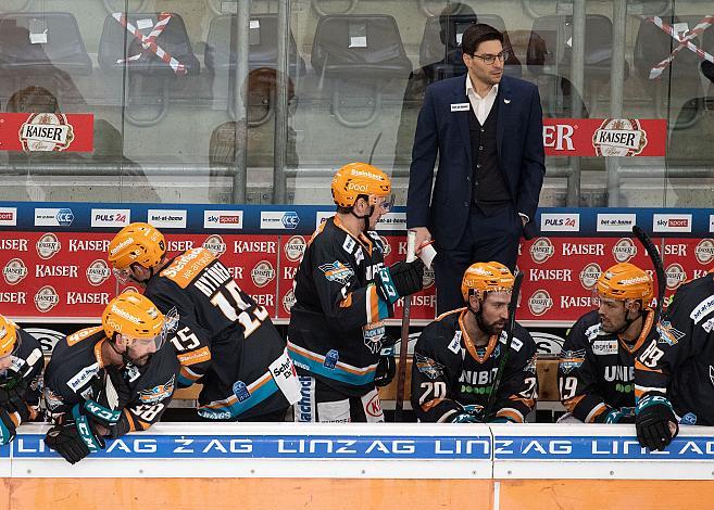 Head-Coach Pierre Beaulieu (Steinbach Black Wings 1992) Black Wings Linz vs HC Innsbruck die Haie, Eishockey, Bet at Home ICE Hockey League