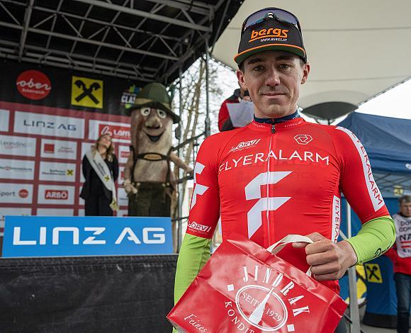 Sieger Riccardo Verza (ITA, Hrinkow Advarics) Herren Elite, U23, Radliga, 62. Radsaison-Eröffnungsrennen Leonding, Oberösterreich