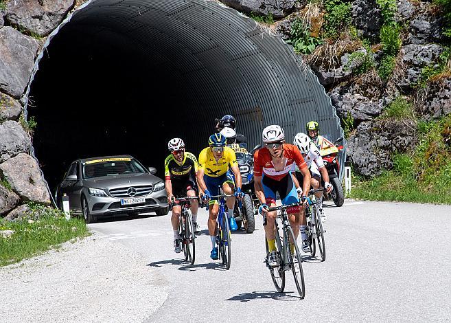 Riccardo Zoidl (AUT, Team Felbermayr Simplon Wels) im Trikot des Besten Österreichers attackiert auf der Höss,  3. Etappe Traun - Hinterstoder, Int. Raiffeisen Oberösterreich Rundfahrt UCI Kat. 2.2