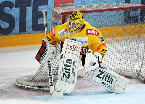 Juergen Penker, Tormann, Wien; Vienna Capitals vs. Liwest Black Wings 