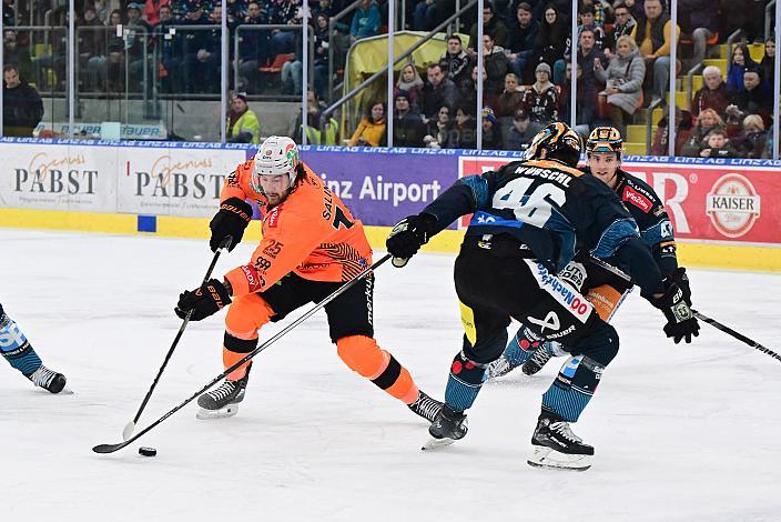 Renars Krastenbergs (Moser Medical Graz 99ers), Niklas Würschl (Steinbach Black Wings) Steinbach Black Wings Linz vs Moser Medical Graz 99ers , Linz AG Eisarena